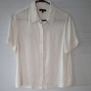 Quince Cream Casual Button Down Shirt